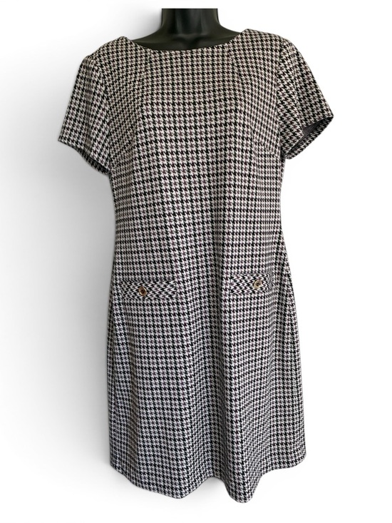 Tommy Hilfiger Dresses & Skirts - NWOT Preppy Tommy Hilfiger Black, White & Purple Houndstooth Shift Dress Size 10